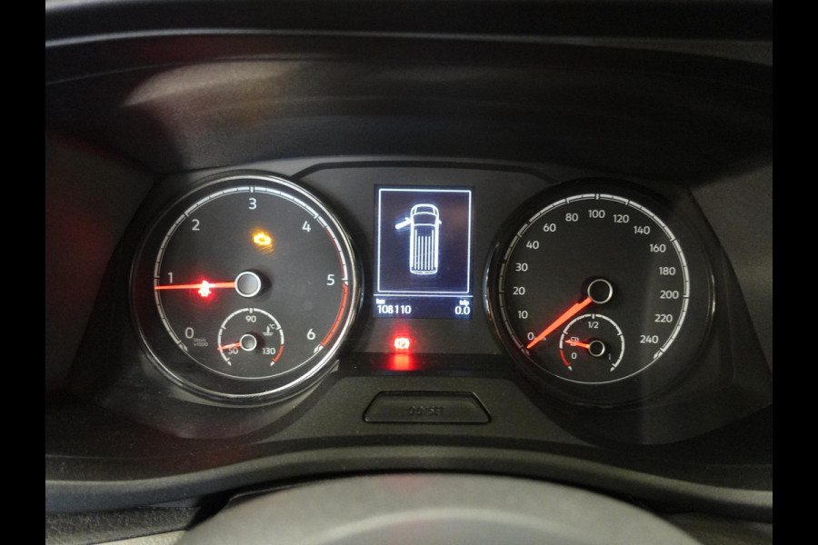 Volkswagen Transporter 2.0 TDI 110pk L2H1 Navigatie Apple Carplay/Android Auto Trekhaak Camera Parkeersensoren achter Cruise Control Airco