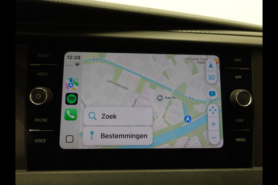 Volkswagen Transporter 2.0 TDI 110pk L2H1 Navigatie Apple Carplay/Android Auto Trekhaak Camera Parkeersensoren achter Cruise Control Airco