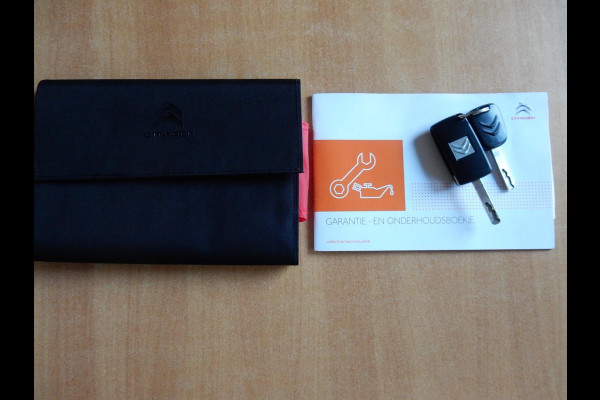 Citroën Berlingo 1.2 PURE TECH XTR*NAVI*CR CONTR*1e EIG*CAMERA*