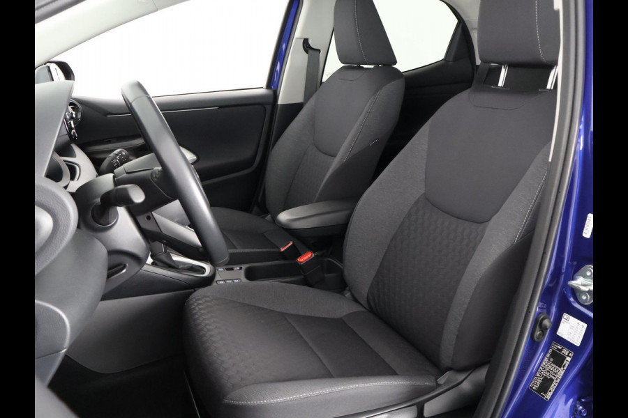Toyota Yaris 1.5 HYBRID BI-TONE AUTOMAAT NAVI GARANTIE 6-2032 PARKEERCAMERA.APPLE /ANDROID CARPLAY Toyota Yaris 1.5 HYBRID BI-TONE AUTOMAAT NAVI GARANTIE 6-2032 PARKEERCAMERA.APPLE /ANDROID CARPLAY