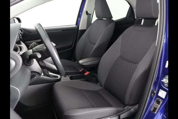 Toyota Yaris 1.5 HYBRID BI-TONE AUTOMAAT NAVI GARANTIE 6-2032 PARKEERCAMERA.APPLE /ANDROID CARPLAY Toyota Yaris 1.5 HYBRID BI-TONE AUTOMAAT NAVI GARANTIE 6-2032 PARKEERCAMERA.APPLE /ANDROID CARPLAY
