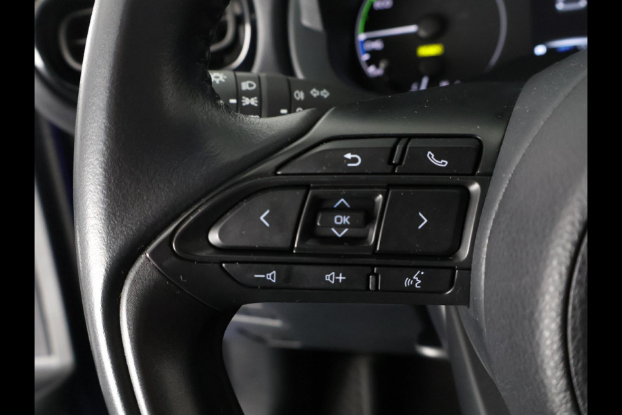 Toyota Yaris 1.5 HYBRID BI-TONE AUTOMAAT NAVI GARANTIE 6-2032 PARKEERCAMERA.APPLE /ANDROID CARPLAY Toyota Yaris 1.5 HYBRID BI-TONE AUTOMAAT NAVI GARANTIE 6-2032 PARKEERCAMERA.APPLE /ANDROID CARPLAY