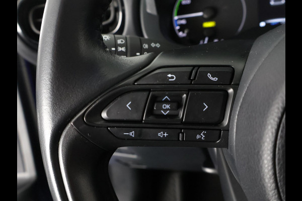 Toyota Yaris 1.5 HYBRID BI-TONE AUTOMAAT NAVI GARANTIE 6-2032 PARKEERCAMERA.APPLE /ANDROID CARPLAY Toyota Yaris 1.5 HYBRID BI-TONE AUTOMAAT NAVI GARANTIE 6-2032 PARKEERCAMERA.APPLE /ANDROID CARPLAY