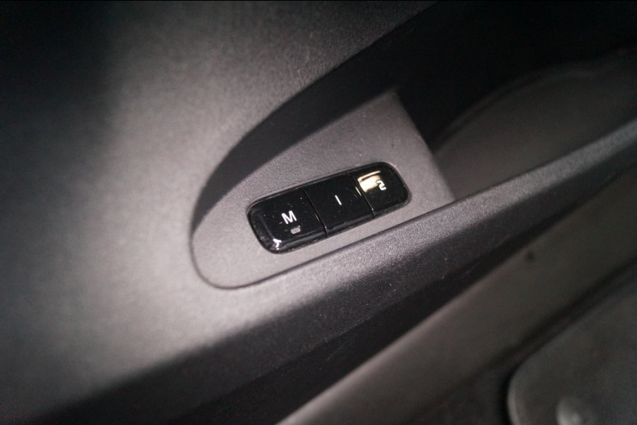 Polestar 2 Long Range Dual Motor 78kWh Launch Edition -PANO-TREKHAAK- Polestar 2 Long Range Dual Motor 78kWh Launch Edition -PANO-TREKHAAK-