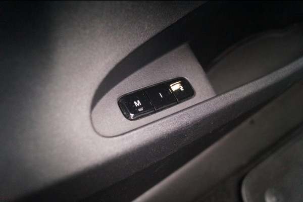 Polestar 2 Long Range Dual Motor 78kWh Launch Edition -PANO-TREKHAAK- Polestar 2 Long Range Dual Motor 78kWh Launch Edition -PANO-TREKHAAK-