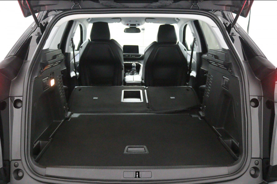 Peugeot 3008 1.2 PureTech Allure*NAVI*ECC*CRUISE*CARPLAY* Peugeot 3008 1.2 PureTech Allure*NAVI*ECC*CRUISE*CARPLAY*