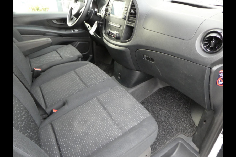 Mercedes-Benz Vito 114 CDI Lang L2 automaat 3 zits camera Mercedes-Benz Vito 114 CDI Lang L2 automaat 3 zits camera