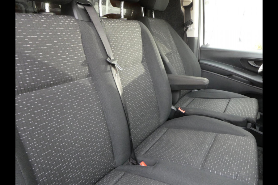 Mercedes-Benz Vito 114 CDI Lang L2 automaat 3 zits camera Mercedes-Benz Vito 114 CDI Lang L2 automaat 3 zits camera