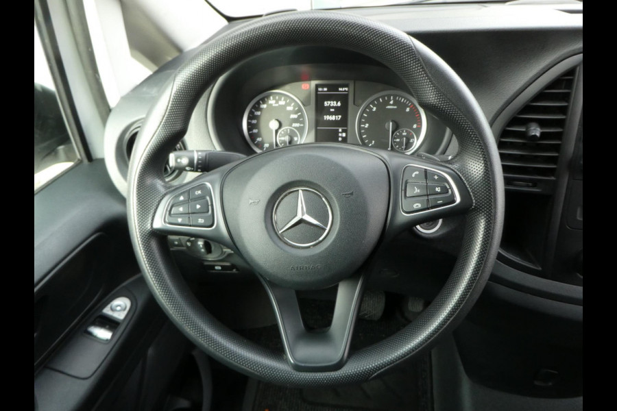 Mercedes-Benz Vito 114 CDI Lang L2 automaat 3 zits camera Mercedes-Benz Vito 114 CDI Lang L2 automaat 3 zits camera