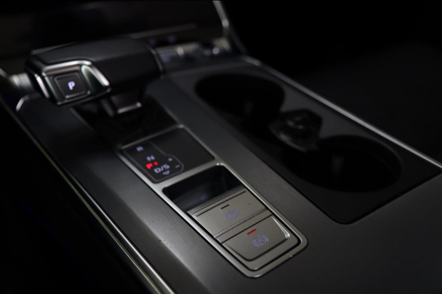 Audi A6 Avant 55 TFSI e quattro Competition /PANO/SFEER/MEMORY/360CAM/VOL Audi A6 Avant 55 TFSI e quattro Competition /PANO/SFEER/MEMORY/360CAM/VOL