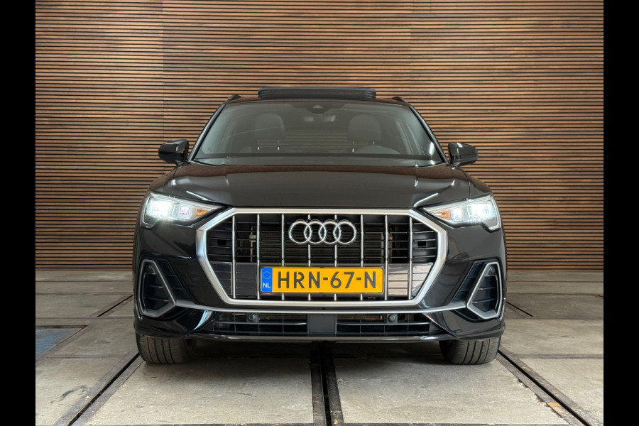 Audi Q3 45 TFSI e S Edition | S-Line | Pano | Trekhaak | Virtual Cockpit | Carplay | Half Leer | 19' inch
