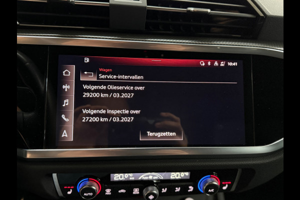Audi Q3 45 TFSI e S Edition | S-Line | Pano | Trekhaak | Virtual Cockpit | Carplay | Half Leer | 19' inch