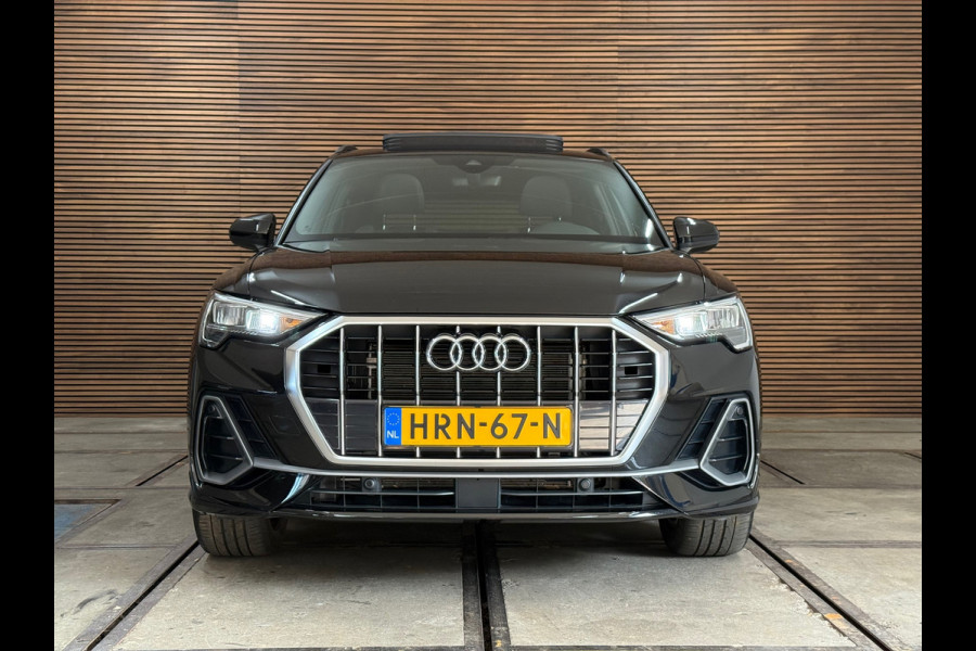 Audi Q3 45 TFSI e S Edition | S-Line | Pano | Trekhaak | Virtual Cockpit | Carplay | Half Leer | 19' inch