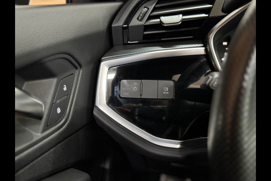 Audi Q3 45 TFSI e S Edition | S-Line | Pano | Trekhaak | Virtual Cockpit | Carplay | Half Leer | 19' inch