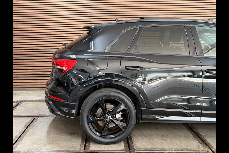 Audi Q3 45 TFSI e S Edition | S-Line | Pano | Trekhaak | Virtual Cockpit | Carplay | Half Leer | 19' inch