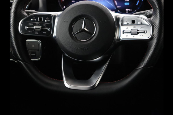 Mercedes-Benz A-Klasse 250e AMG | Panoramadak | Trekhaak | Memory | Matrix LED | Sfeerverlichting | Leder/Alcantara | Stoelverwarming | Keyless | Camera | Navigatie | Widescreen | PHEV | Plug In