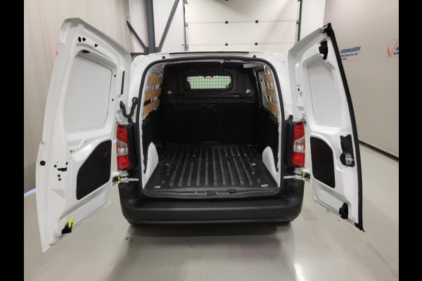 Peugeot Partner 1.2PureTech 111pk Benzine!