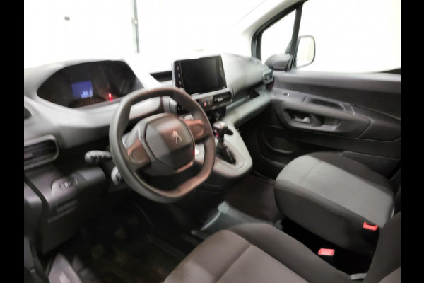 Peugeot Partner 1.2PureTech 111pk Benzine!