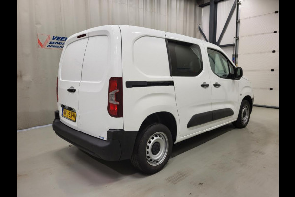 Peugeot Partner 1.2PureTech 111pk Benzine!