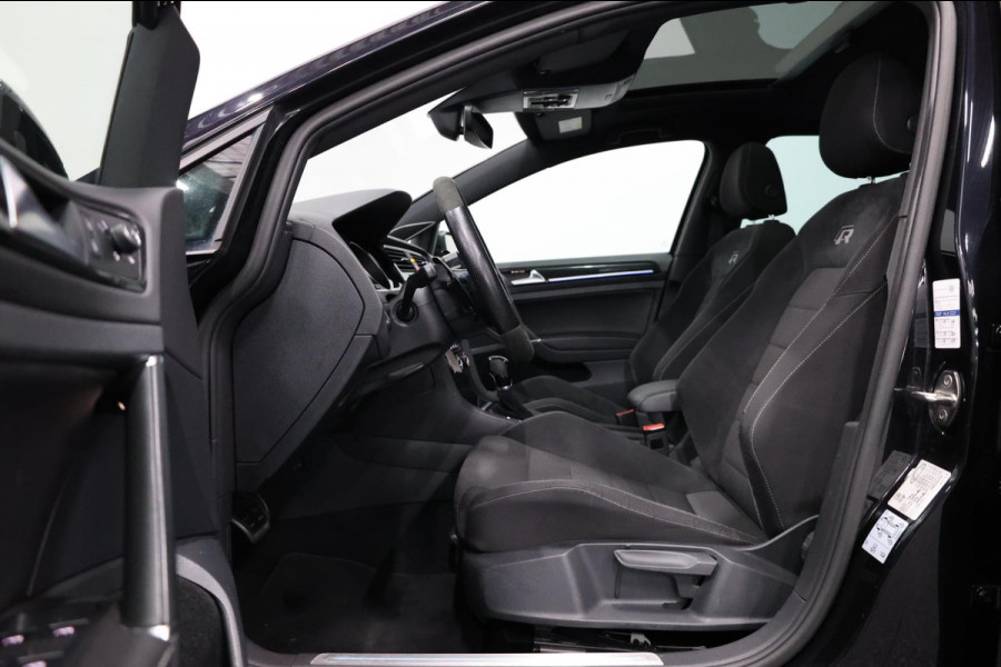 Volkswagen Golf 2.0 TSI 4Motion R 310PK AKRAPOVIC/LED/PANO/ALCANTARA+S.VERWARMING/DYNAUDIO/19"LMV/CAM/ACC/ECC/12 MDN GARANTIE! Volkswagen Golf 2.0 TSI 4Motion R 310PK AKRAPOVIC/LED/PANO/ALCANTARA+S.VERWARMING/DYNAUDIO/19"LMV/CAM/ACC/ECC/12 MDN GARANTIE!