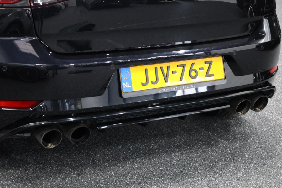Volkswagen Golf 2.0 TSI 4Motion R 310PK AKRAPOVIC/LED/PANO/ALCANTARA+S.VERWARMING/DYNAUDIO/19"LMV/CAM/ACC/ECC/12 MDN GARANTIE! Volkswagen Golf 2.0 TSI 4Motion R 310PK AKRAPOVIC/LED/PANO/ALCANTARA+S.VERWARMING/DYNAUDIO/19"LMV/CAM/ACC/ECC/12 MDN GARANTIE!