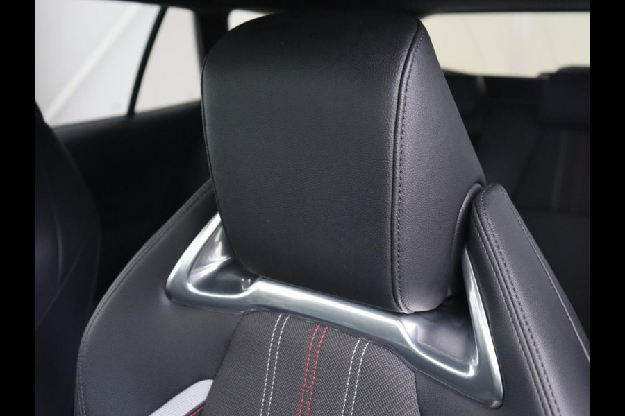 Toyota Corolla 2.0 Hybrid GR-Sport | Trekhaak | Stoelverwarming | Adaptive cruise | Carplay | Navigatie | Keyless | Sportstoelen | Full LED | Half leder | Climate control Toyota Corolla 2.0 Hybrid GR-Sport | Trekhaak | Stoelverwarming | Adaptive cruise | Carplay | Navigatie | Keyless | Sportstoelen | Full LED | Half leder | Climate control