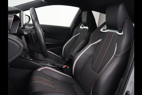 Toyota Corolla 2.0 Hybrid GR-Sport | Trekhaak | Stoelverwarming | Adaptive cruise | Carplay | Navigatie | Keyless | Sportstoelen | Full LED | Half leder | Climate control Toyota Corolla 2.0 Hybrid GR-Sport | Trekhaak | Stoelverwarming | Adaptive cruise | Carplay | Navigatie | Keyless | Sportstoelen | Full LED | Half leder | Climate control