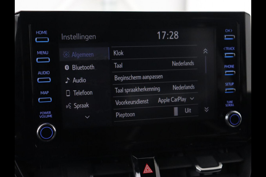 Toyota Corolla 2.0 Hybrid GR-Sport | Trekhaak | Stoelverwarming | Adaptive cruise | Carplay | Navigatie | Keyless | Sportstoelen | Full LED | Half leder | Climate control Toyota Corolla 2.0 Hybrid GR-Sport | Trekhaak | Stoelverwarming | Adaptive cruise | Carplay | Navigatie | Keyless | Sportstoelen | Full LED | Half leder | Climate control