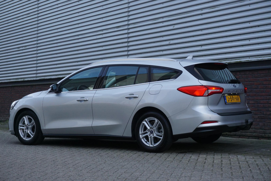 Ford FOCUS Wagon 1.0 EcoBoost 125PK Hybrid Ed.Business/Trekhaak/ Camera/1e Eigenaar. Ford FOCUS Wagon 1.0 EcoBoost 125PK Hybrid Ed.Business/Trekhaak/ Camera/1e Eigenaar.
