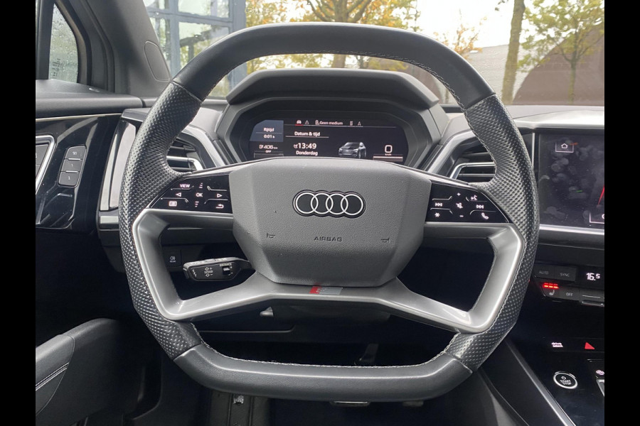 Audi Q4 Sportback e-tron 50 quattro S edition 77 kWh S-LINE IN -ENTERIEUR | PANO | ADD.CRUISE | CAMERA | ELEC STOELEN MET GEHEUGEN | RIJKLAAR GELEVERD Audi Q4 Sportback e-tron 50 quattro S edition 77 kWh S-LINE IN -ENTERIEUR | PANO | ADD.CRUISE | CAMERA | ELEC STOELEN MET GEHEUGEN | RIJKLAAR GELEVERD