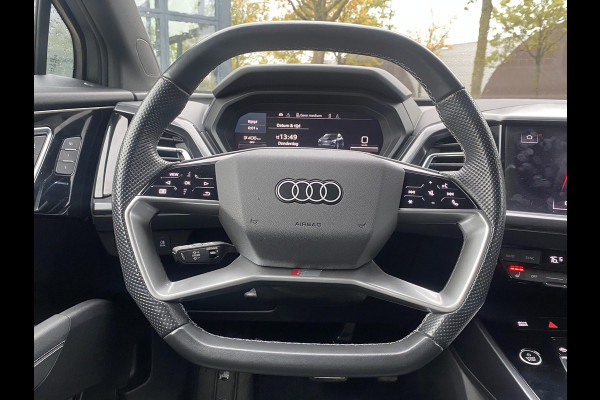 Audi Q4 Sportback e-tron 50 quattro S edition 77 kWh S-LINE IN -ENTERIEUR | PANO | ADD.CRUISE | CAMERA | ELEC STOELEN MET GEHEUGEN | RIJKLAAR GELEVERD Audi Q4 Sportback e-tron 50 quattro S edition 77 kWh S-LINE IN -ENTERIEUR | PANO | ADD.CRUISE | CAMERA | ELEC STOELEN MET GEHEUGEN | RIJKLAAR GELEVERD