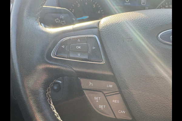 Ford Kuga 1.5 EcoBoost ST-Line 150pk | Trekhaak | Winter Pack | Parkeersensoren | 2000kg Trekgewicht! | Dealer Onderhouden | Ford Kuga 1.5 EcoBoost ST-Line 150pk | Trekhaak | Winter Pack | Parkeersensoren | 2000kg Trekgewicht! | Dealer Onderhouden |