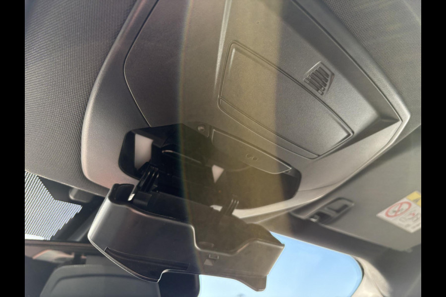 Ford Kuga 1.5 EcoBoost ST-Line 150pk | Trekhaak | Winter Pack | Parkeersensoren | 2000kg Trekgewicht! | Dealer Onderhouden | Ford Kuga 1.5 EcoBoost ST-Line 150pk | Trekhaak | Winter Pack | Parkeersensoren | 2000kg Trekgewicht! | Dealer Onderhouden |