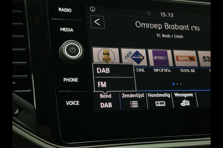 Volkswagen T-Roc 1.5 TSI | ACC | Origineel NL | BOVAG Garantie | Trekhaak | Camera | Lane Assist | Groot Navi | Carplay | Climate Control | Getint Glas | 17'' | Volkswagen T-Roc 1.5 TSI | ACC | Origineel NL | BOVAG Garantie | Trekhaak | Camera | Lane Assist | Groot Navi | Carplay | Climate Control | Getint Glas | 17'' |