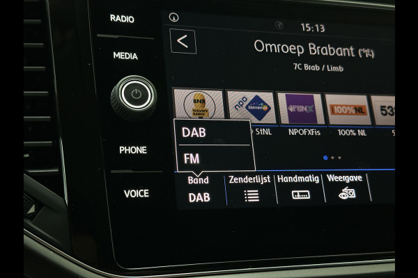 Volkswagen T-Roc 1.5 TSI | ACC | Origineel NL | BOVAG Garantie | Trekhaak | Camera | Lane Assist | Groot Navi | Carplay | Climate Control | Getint Glas | 17'' | Volkswagen T-Roc 1.5 TSI | ACC | Origineel NL | BOVAG Garantie | Trekhaak | Camera | Lane Assist | Groot Navi | Carplay | Climate Control | Getint Glas | 17'' |