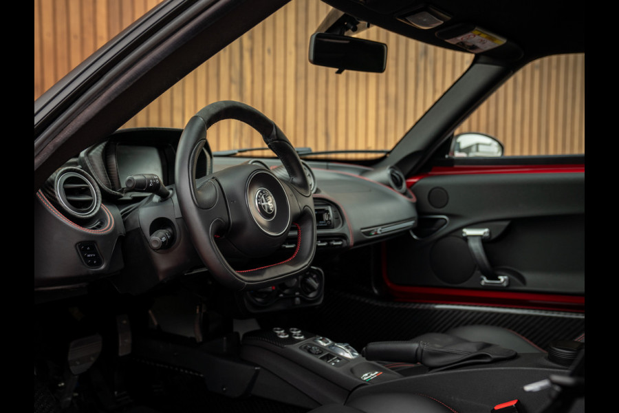 Alfa Romeo 4C 1750TBI TCT Edizione Speciale | nr. 062/100 | Akrapovic | Subliem! Alfa Romeo 4C 1750TBI TCT Edizione Speciale | nr. 062/100 | Akrapovic | Subliem!