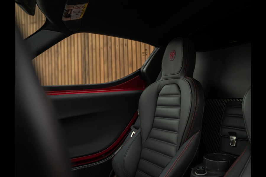 Alfa Romeo 4C 1750TBI TCT Edizione Speciale | nr. 062/100 | Akrapovic | Subliem! Alfa Romeo 4C 1750TBI TCT Edizione Speciale | nr. 062/100 | Akrapovic | Subliem!