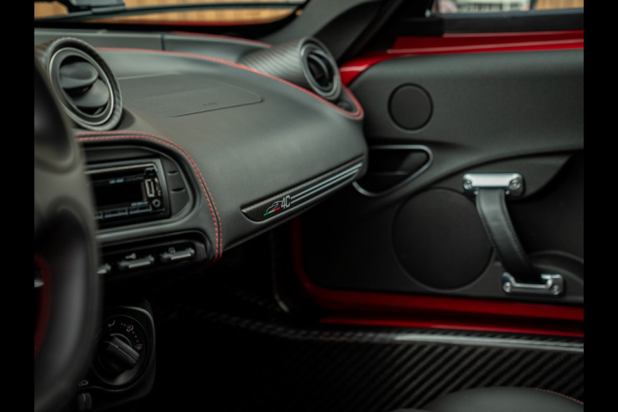 Alfa Romeo 4C 1750TBI TCT Edizione Speciale | nr. 062/100 | Akrapovic | Subliem! Alfa Romeo 4C 1750TBI TCT Edizione Speciale | nr. 062/100 | Akrapovic | Subliem!