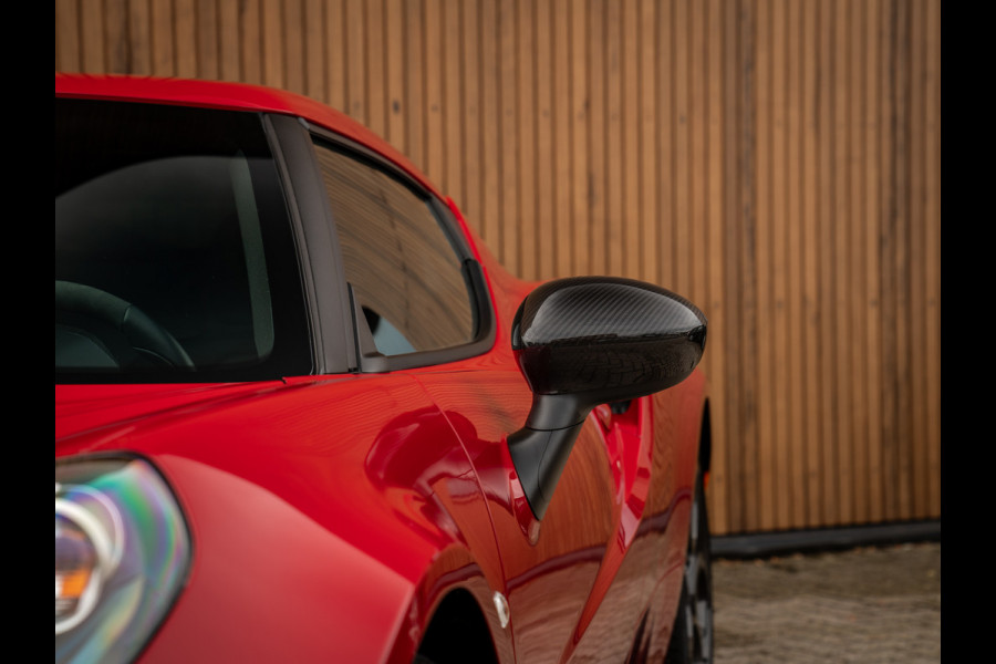 Alfa Romeo 4C 1750TBI TCT Edizione Speciale | nr. 062/100 | Akrapovic | Subliem! Alfa Romeo 4C 1750TBI TCT Edizione Speciale | nr. 062/100 | Akrapovic | Subliem!