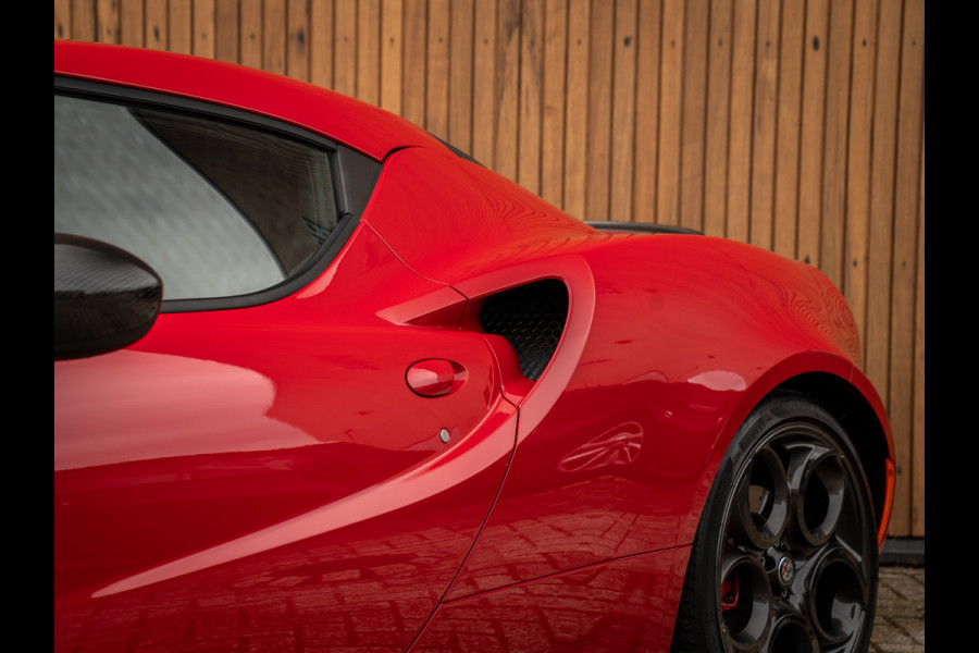 Alfa Romeo 4C 1750TBI TCT Edizione Speciale | nr. 062/100 | Akrapovic | Subliem! Alfa Romeo 4C 1750TBI TCT Edizione Speciale | nr. 062/100 | Akrapovic | Subliem!