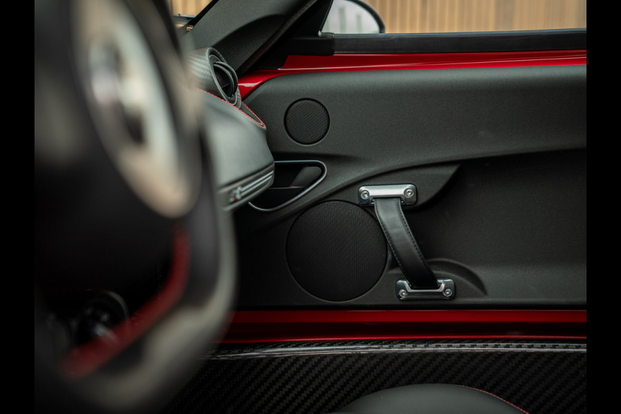 Alfa Romeo 4C 1750TBI TCT Edizione Speciale | nr. 062/100 | Akrapovic | Subliem! Alfa Romeo 4C 1750TBI TCT Edizione Speciale | nr. 062/100 | Akrapovic | Subliem!