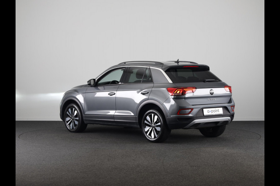 Volkswagen T-Roc 1.0 TSI Life Edition GOAL 115 PK | Navigatie | automatische Airco | Parkeer assistent | Volkswagen T-Roc 1.0 TSI Life Edition GOAL 115 PK | Navigatie | automatische Airco | Parkeer assistent |