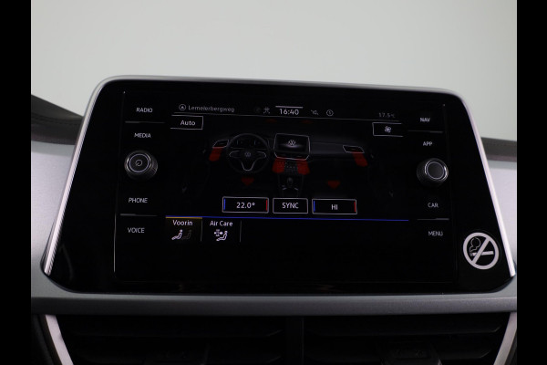 Volkswagen T-Roc 1.0 TSI Life Edition GOAL 115 PK | Navigatie | automatische Airco | Parkeer assistent | Volkswagen T-Roc 1.0 TSI Life Edition GOAL 115 PK | Navigatie | automatische Airco | Parkeer assistent |