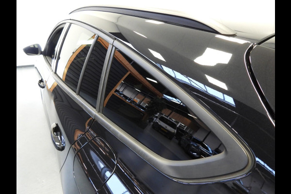 Ford FOCUS Wagon 1.0 EcoBoost Hybrid ST Line NAVI/CAMERA/CLIMA/WINTERPACK/17"LMV!