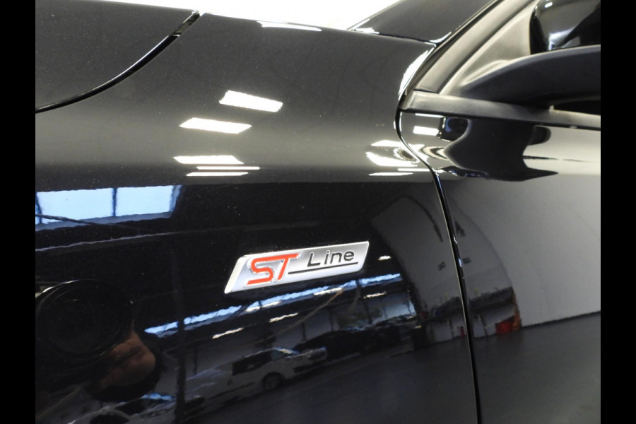 Ford FOCUS Wagon 1.0 EcoBoost Hybrid ST Line NAVI/CAMERA/CLIMA/WINTERPACK/17"LMV!