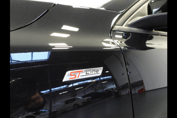 Ford FOCUS Wagon 1.0 EcoBoost Hybrid ST Line NAVI/CAMERA/CLIMA/WINTERPACK/17"LMV!