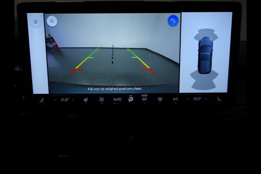 Ford FOCUS Wagon 1.0 EcoBoost Hybrid ST Line NAVI/CAMERA/CLIMA/WINTERPACK/17"LMV!