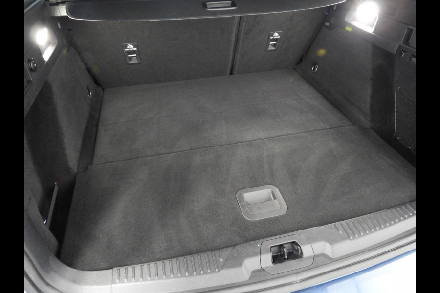 Ford FOCUS Wagon 1.0 EcoBoost Hybrid ST Line NAVI/CAMERA/CLIMA/WINTERPACK/17"LMV!