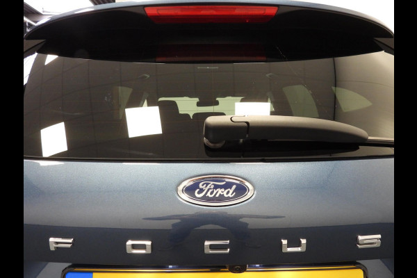 Ford FOCUS Wagon 1.0 EcoBoost Hybrid ST Line NAVI/CAMERA/CLIMA/WINTERPACK/17"LMV!