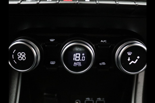 Renault Captur TCe 90pk techno Camera | Cruise | Climate | Navi | Parkeersens. v+a Renault Captur TCe 90pk techno Camera | Cruise | Climate | Navi | Parkeersens. v+a